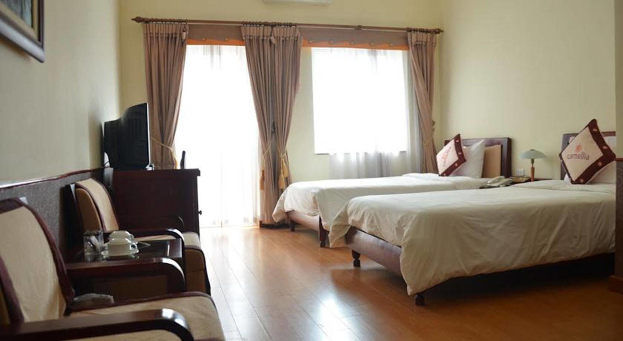 Camellia 4 Hotel Hanoi Buitenkant foto